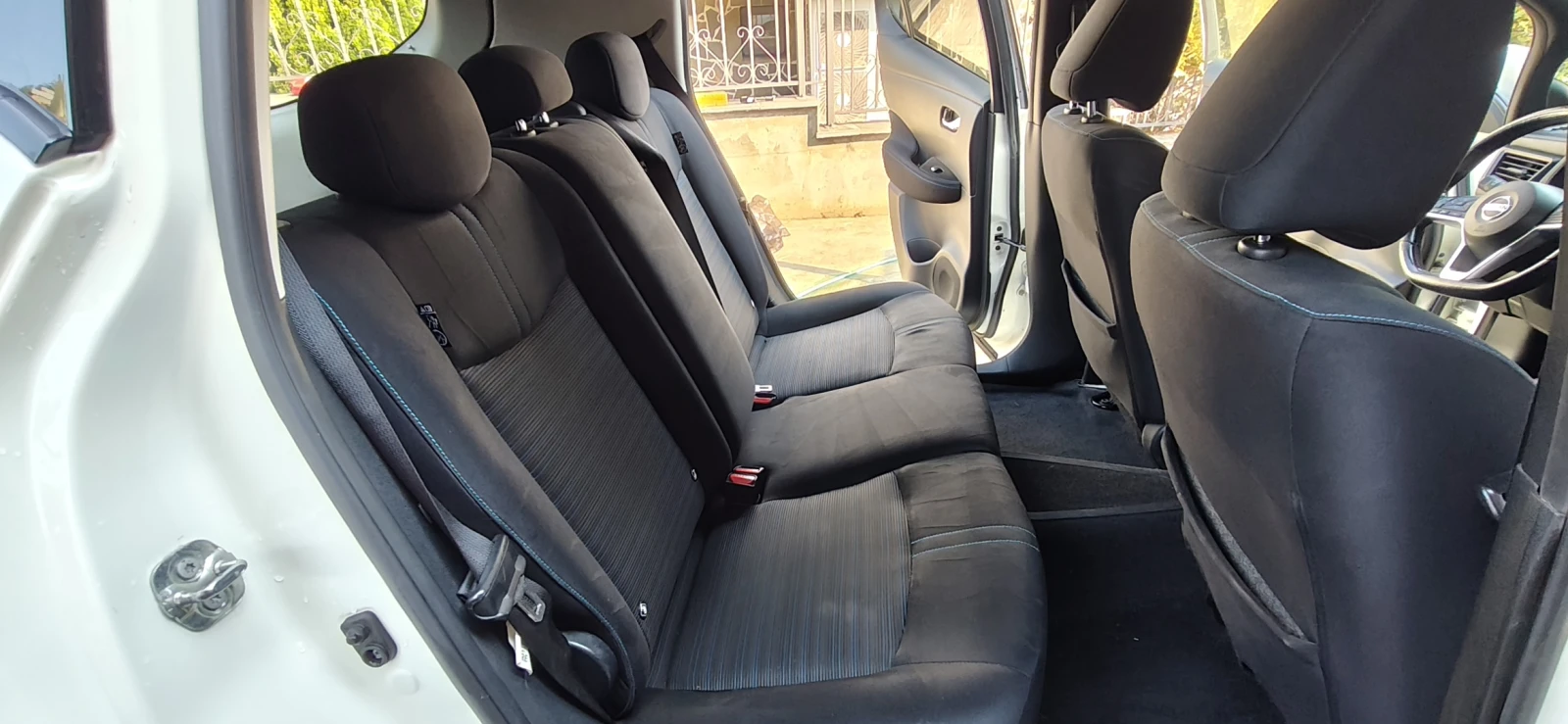 Nissan Leaf , снимка 7 - Автомобили и джипове - 55966846