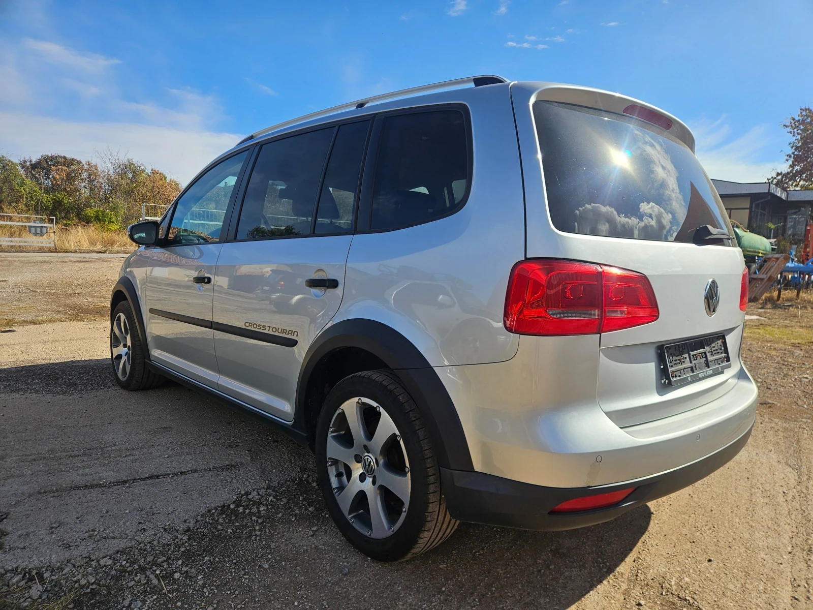 VW Touran 2.0TDi 140��./�������/7����� | Mobile.bg � ����������� 7