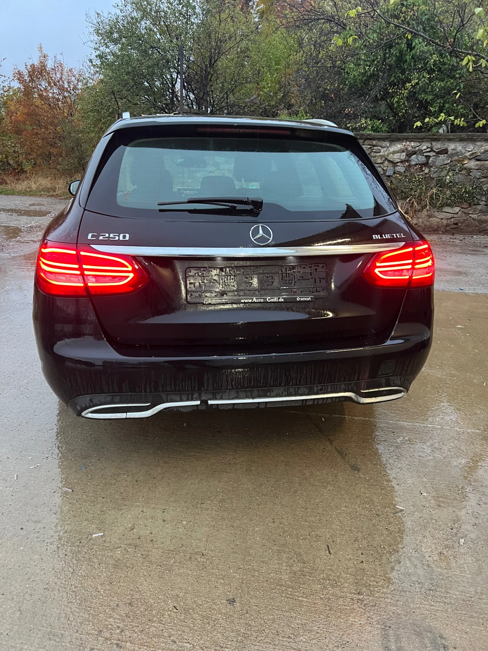 Mercedes-Benz C 250, снимка 2 - Автомобили и джипове - 56743904