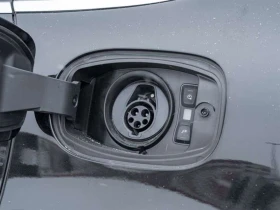 Porsche Cayenne * E Hybrid AWD Premium Pkg| Assistance Pkg * CARFA - 55550 € / 108646.36 лв. - 18805332 12