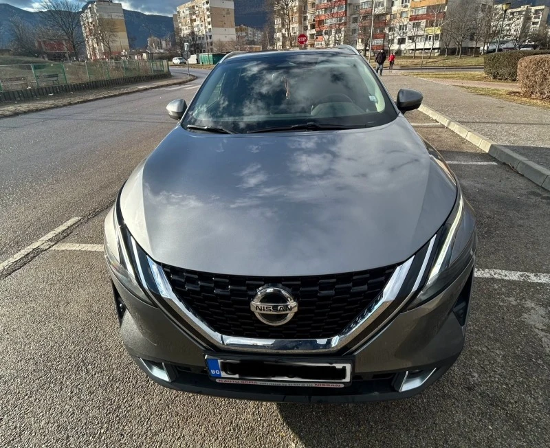 Nissan Qashqai 1.3 DiG-T, снимка 7 - Автомобили и джипове - 44000237