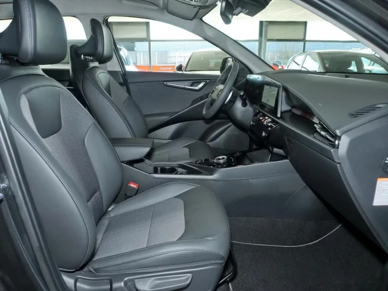 Kia Niro E-NIRO1.6/171HP/ACC/LED/CAM/KLESS/114g, снимка 8 - Автомобили и джипове - 51342866