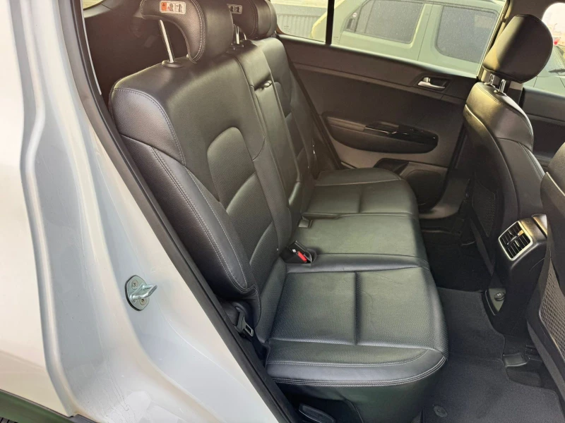 Kia Sportage 2.0CRDI/4x4/FACE, снимка 14 - Автомобили и джипове - 52929776