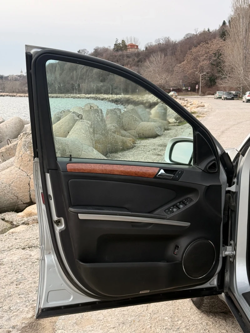 Mercedes-Benz GL 450 Mercedes GL450* * РЕАЛНИ КИЛОМЕТРИ, снимка 8 - Автомобили и джипове - 53109261