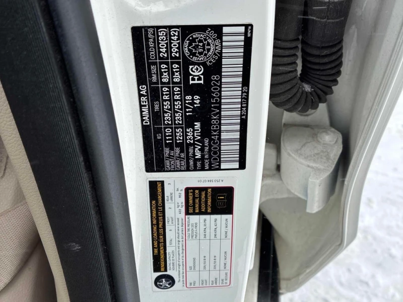 Mercedes-Benz GLC 300 * CARFAX * ПОДГРЕВИ * ЗАДНА КАМЕРА, снимка 10 - Автомобили и джипове - 53298610