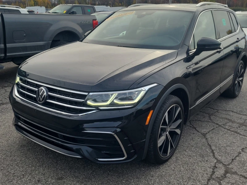 VW Tiguan HIGHLINE R-LINE * * CARFAX * * АВТО КРЕДИТ * *  - 39500 лв. / 20196.03 € - 69869952 1