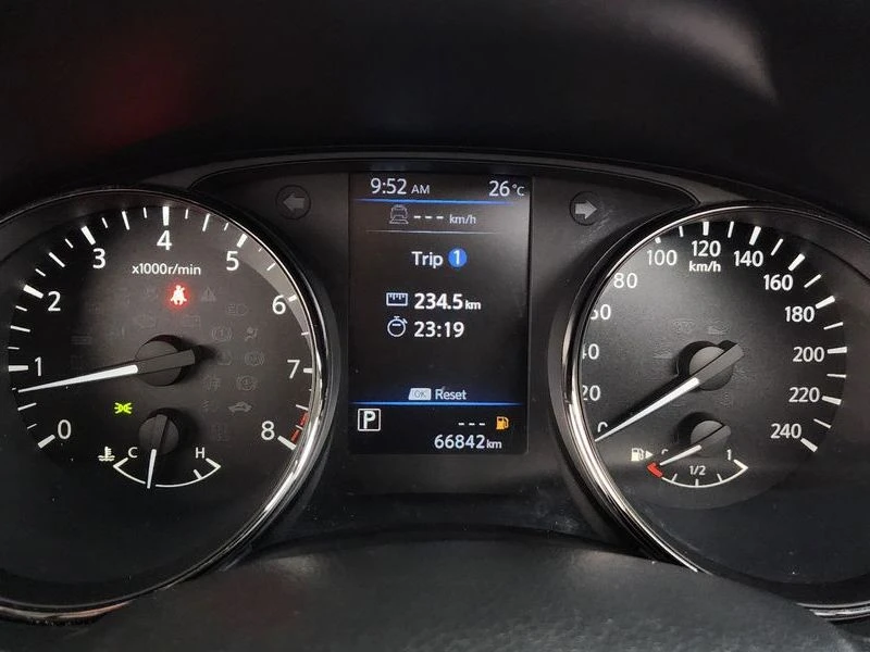 Nissan X-trail 2.5 Automatic, снимка 8 - Автомобили и джипове - 55932086