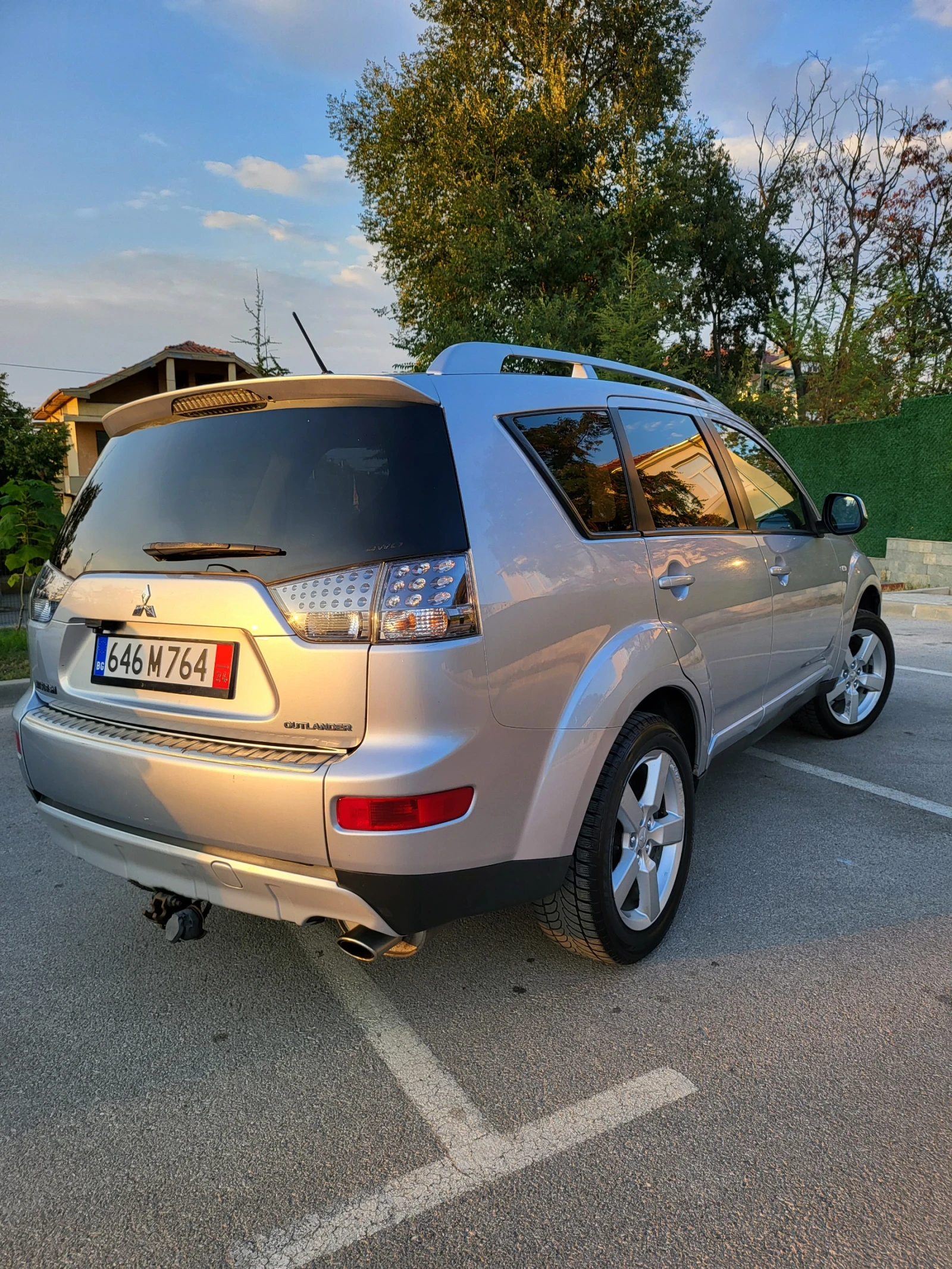 Mitsubishi Outlander 2.4 бензин 170к.с. - изображение 5