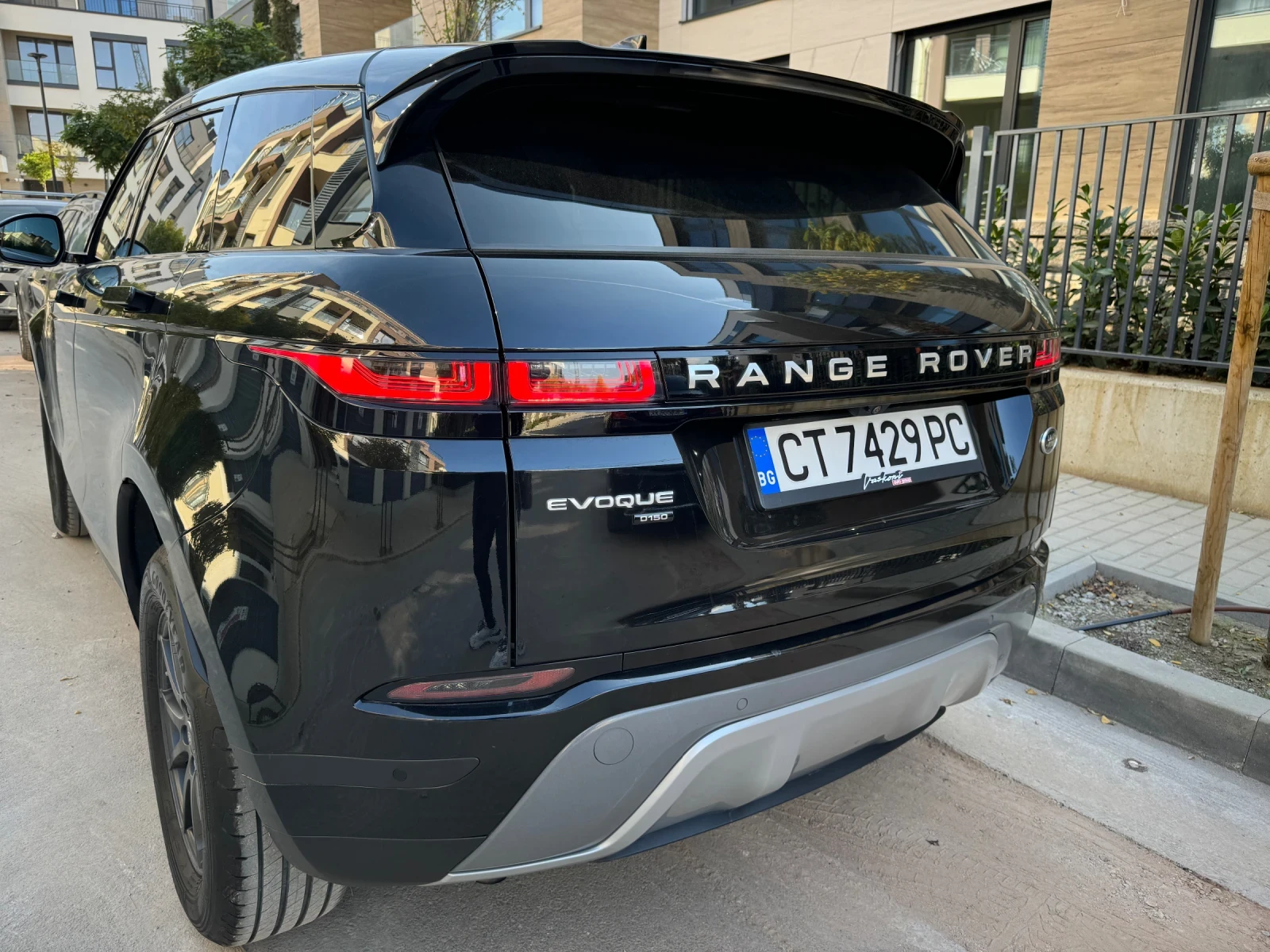 Land Rover Range Rover Evoque  - изображение 4