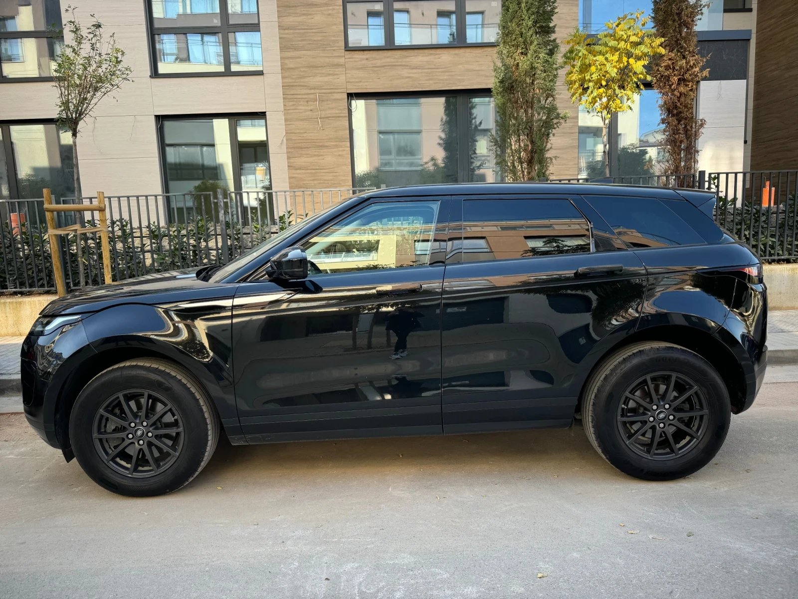 Land Rover Range Rover Evoque  - изображение 2