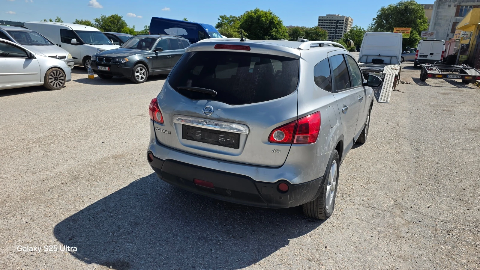 Nissan Qashqai 2.0d  7 Места 4х4 - изображение 3