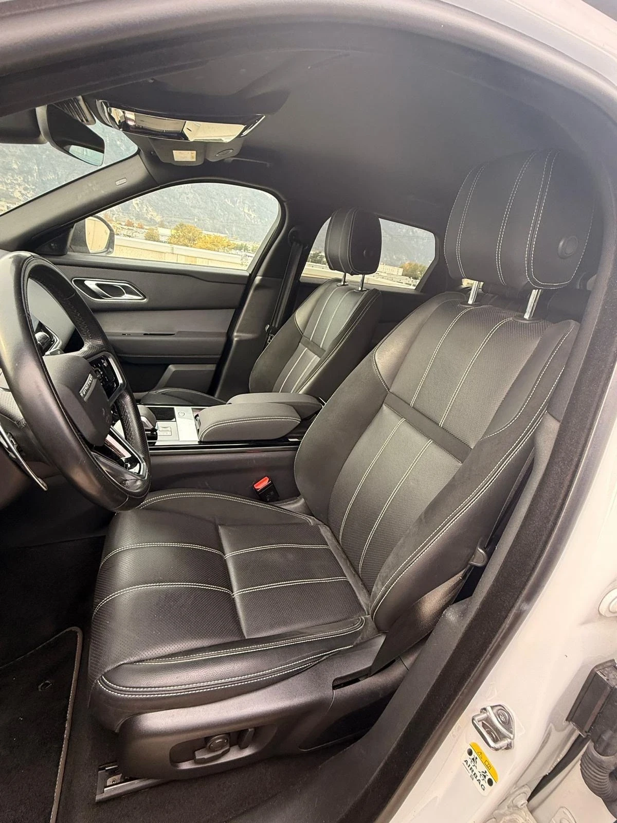 Land Rover Range Rover Velar 2.0d 204ps FACELIFT R-dynamic-2022g - изображение 5