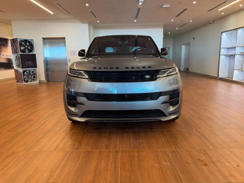 Land Rover Range Rover Sport Sport March Madness/ЛИЗИНГ!, снимка 2 - Автомобили и джипове - 53715315