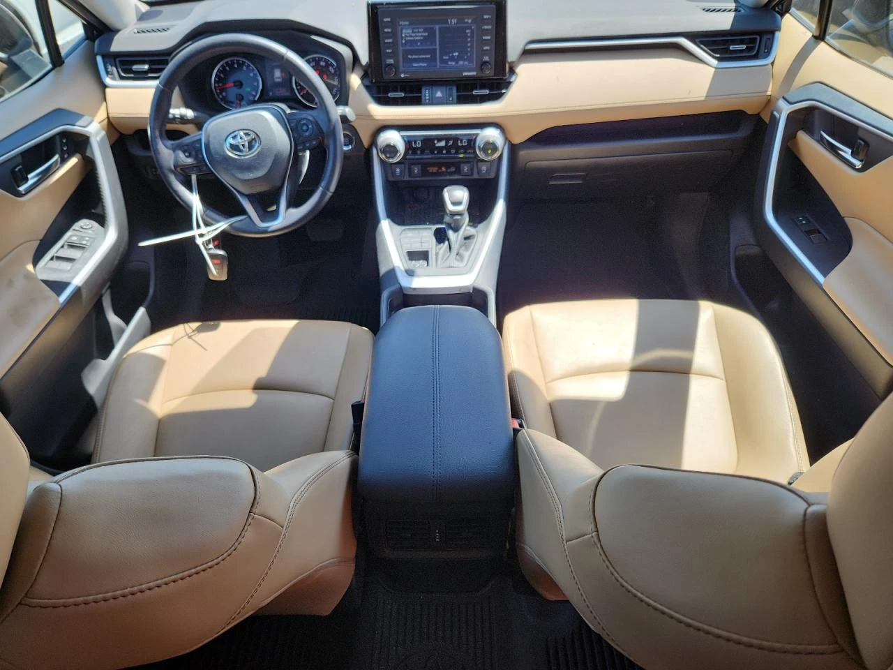 Toyota Rav4 * XLE* PREMIUM* , снимка 9 - Автомобили и джипове - 53798753