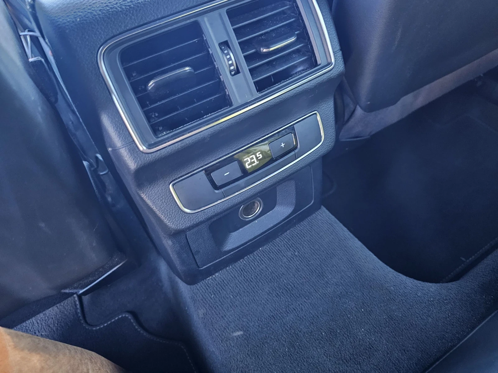 Audi Q5 S - line, снимка 7 - Автомобили и джипове - 54335252