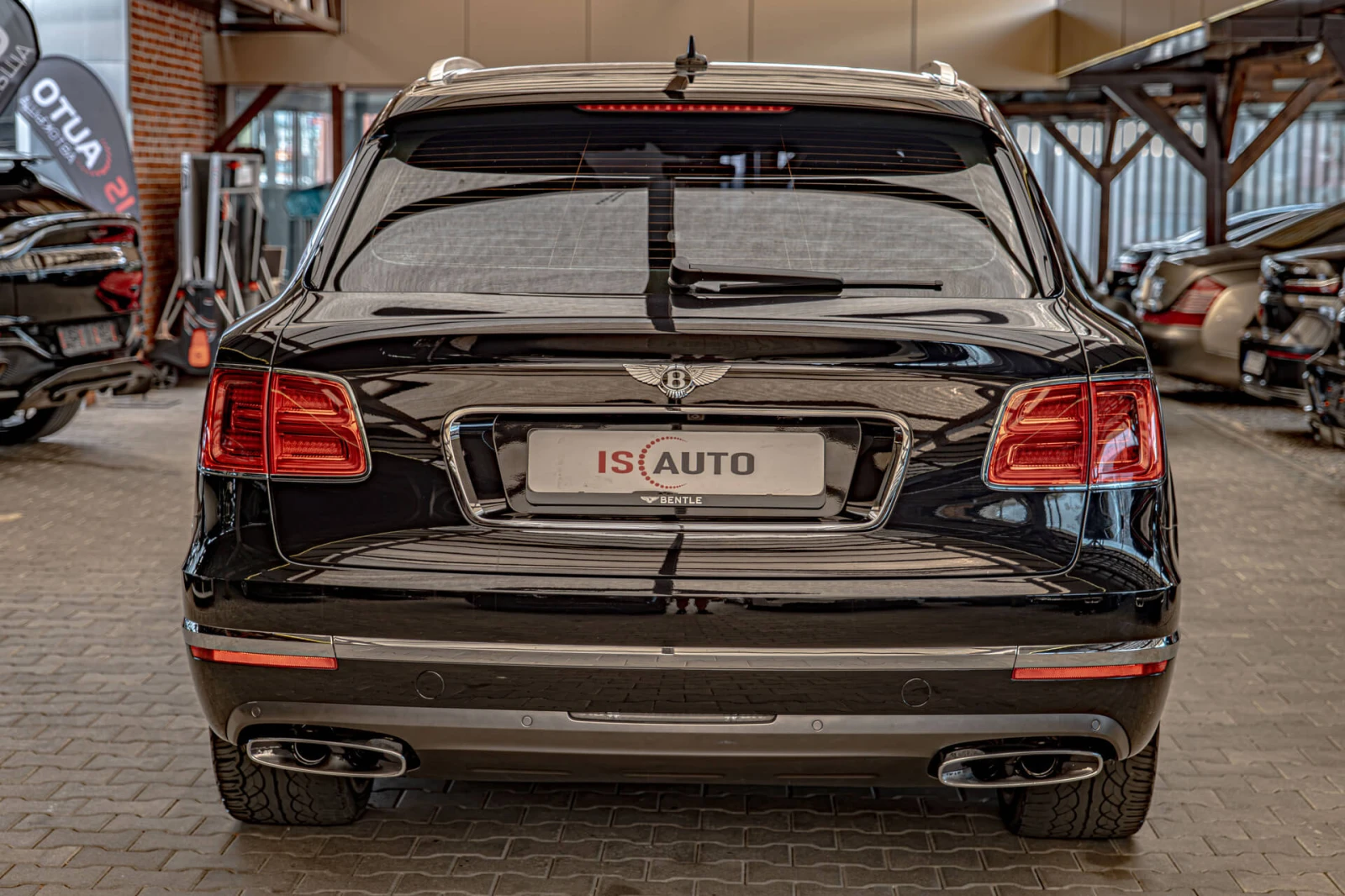 Bentley Bentayga 6.0TSI W12/Luxury Edition/Камера 360/Обдухване/Amb, снимка 4 - Автомобили и джипове - 55320023