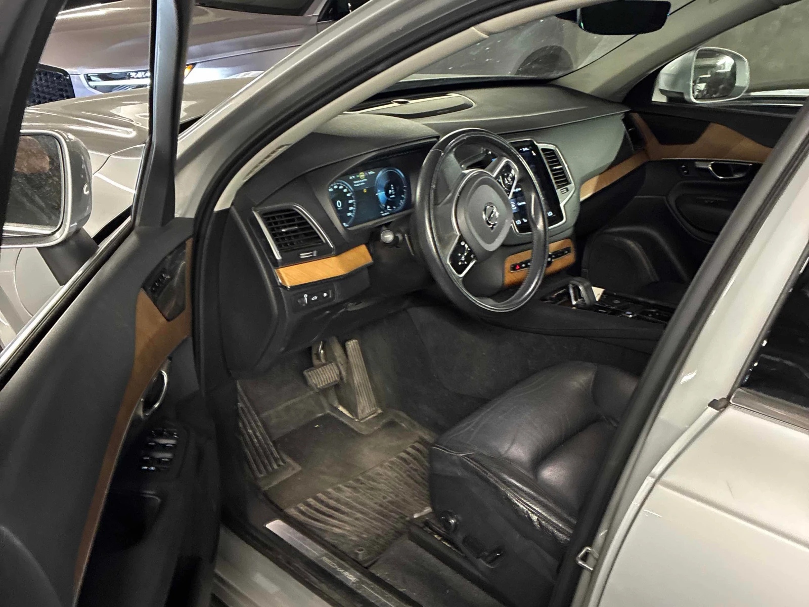 Volvo Xc90 * RECHARGE* Inscription Expression* АВТОКРЕДИТ* , снимка 5 - Автомобили и джипове - 55953146