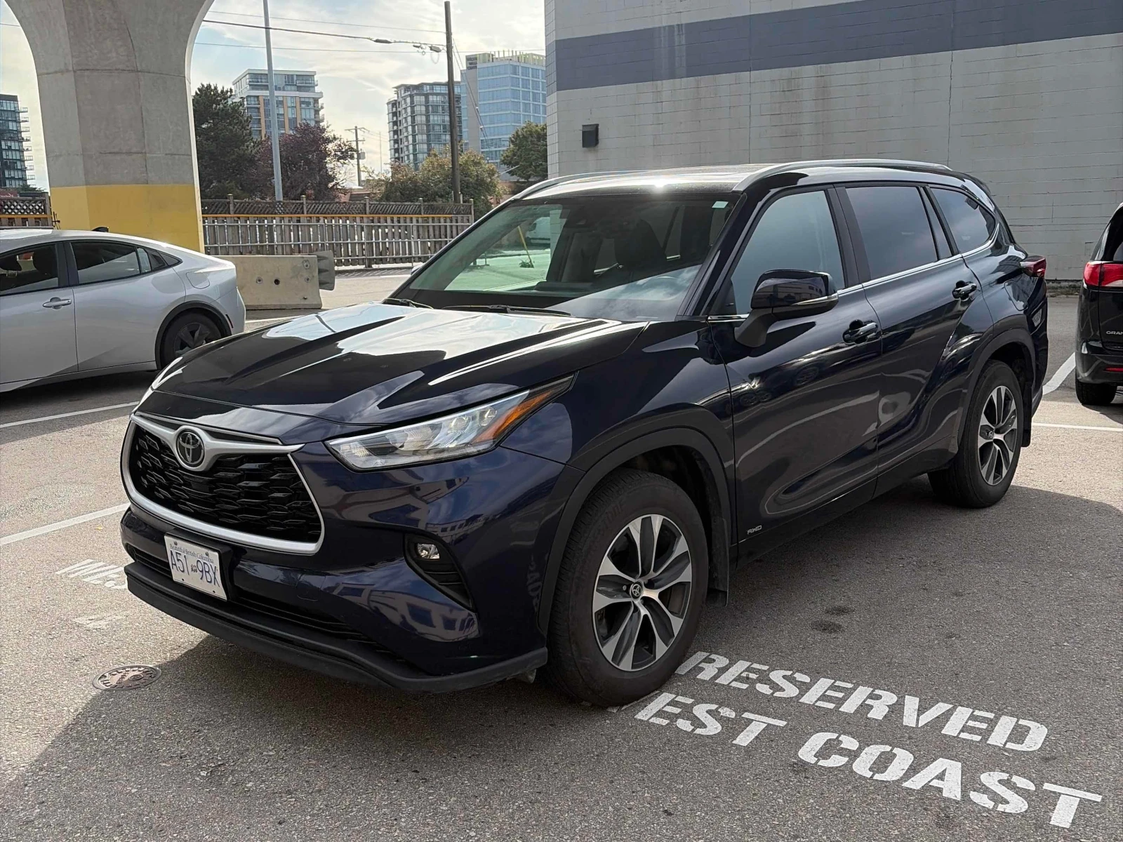 Toyota Highlander * Hybrid XLE * CARFAX * 