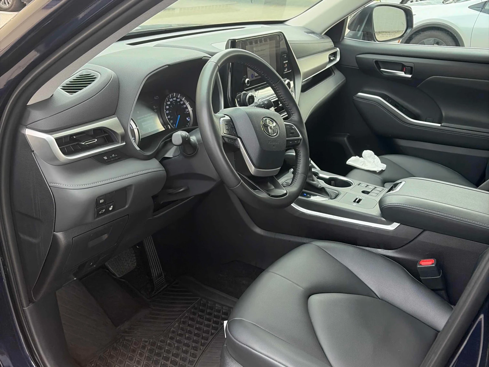 Toyota Highlander * Hybrid XLE * CARFAX * , снимка 5 - Автомобили и джипове - 56131882