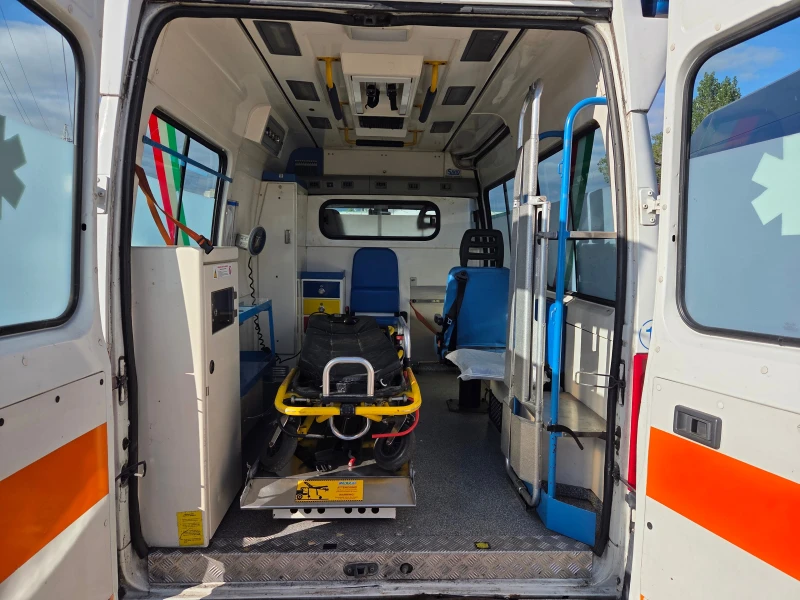 Fiat Ducato 2.8, снимка 8 - Бусове и автобуси - 51561161