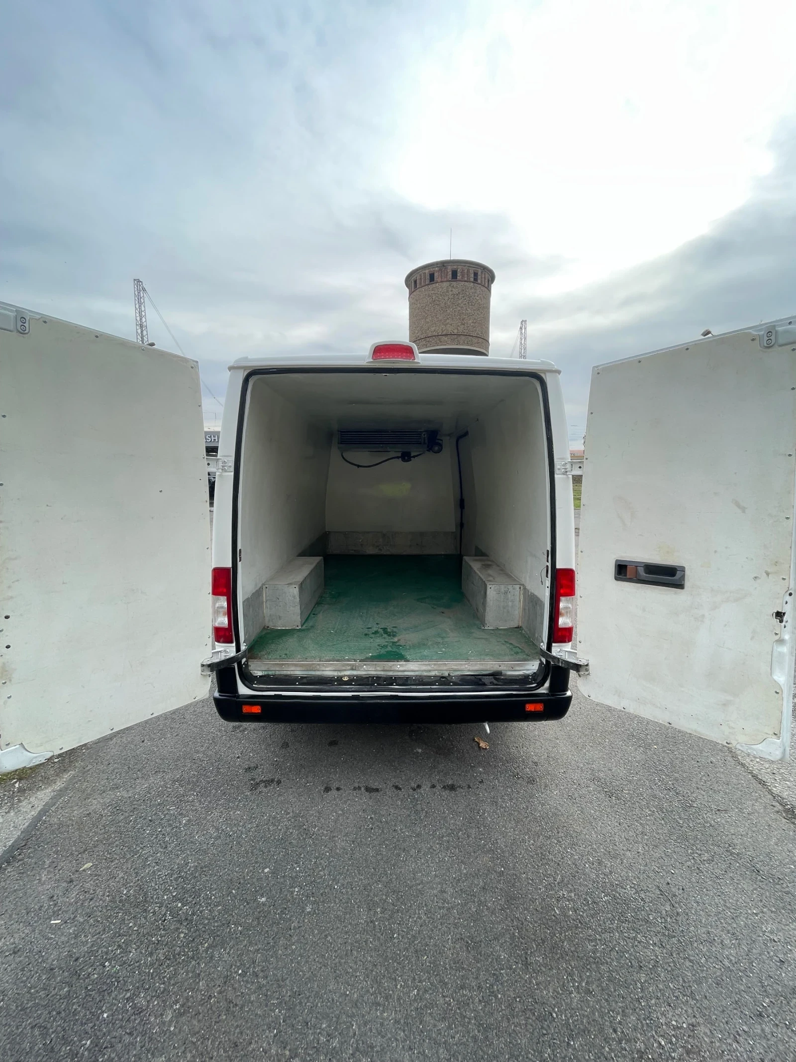Mercedes-Benz Sprinter 312 ХЛАДИЛЕН - изображение 10
