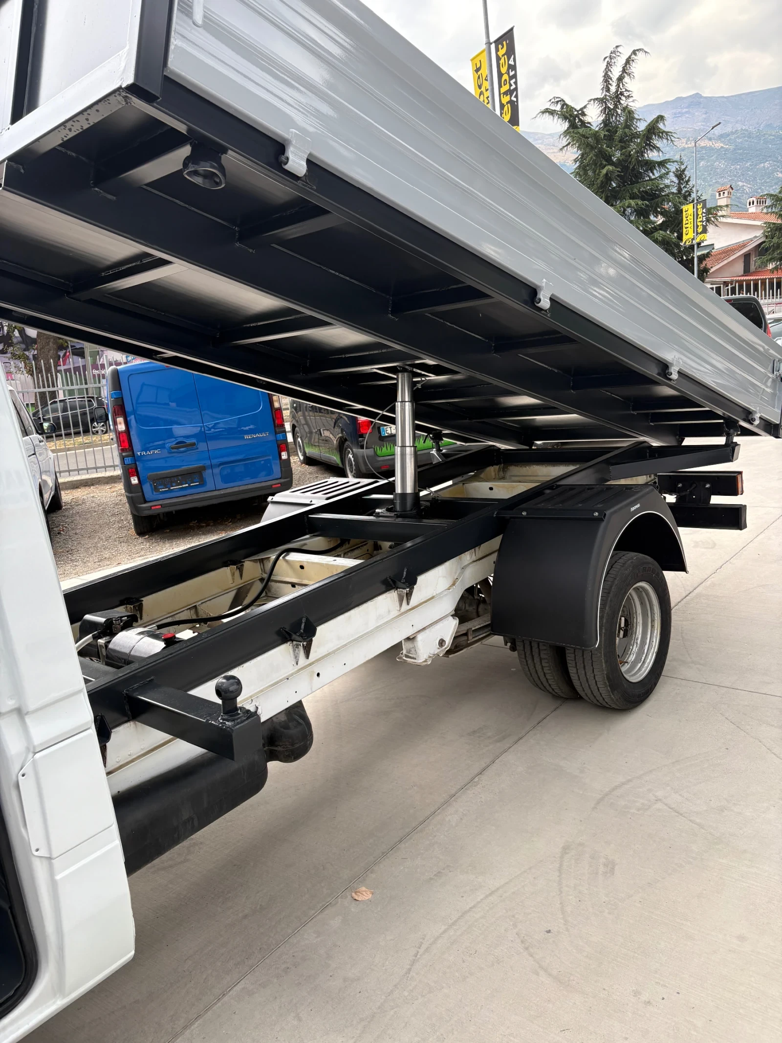 Mercedes-Benz Sprinter 416 САМОСВАЛ ДО3, 5Т - изображение 6