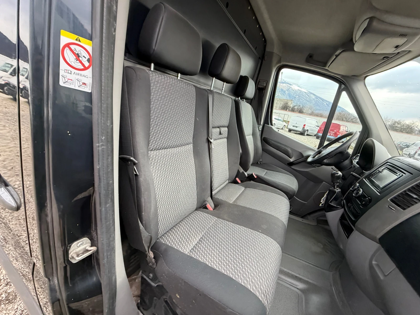 VW Crafter 2.0TDI!KLIMA!183XKM! | Mobile.bg � ����������� 13
