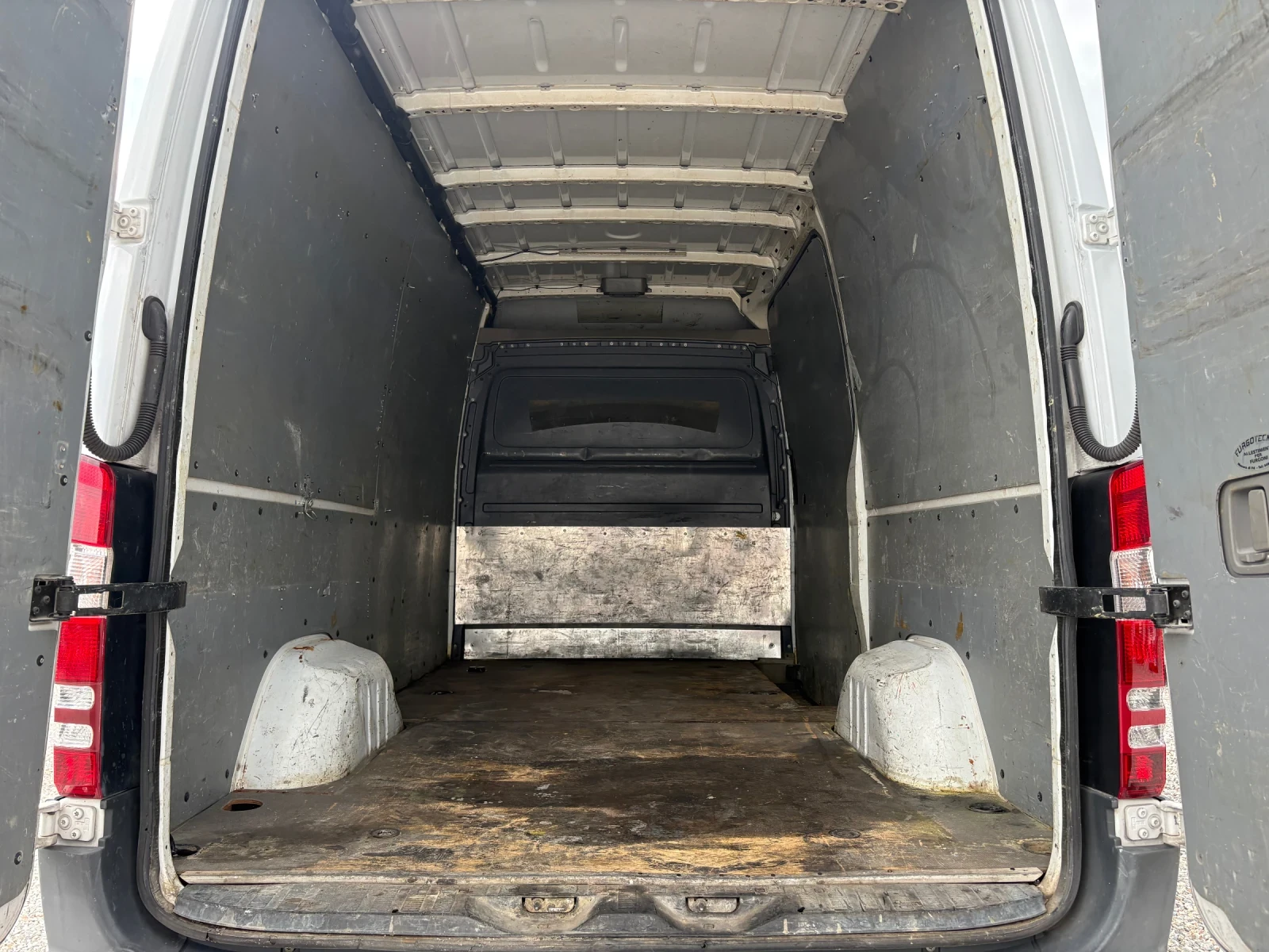 Mercedes-Benz Sprinter 319 CDI, снимка 8 - Бусове и автобуси - 54703120