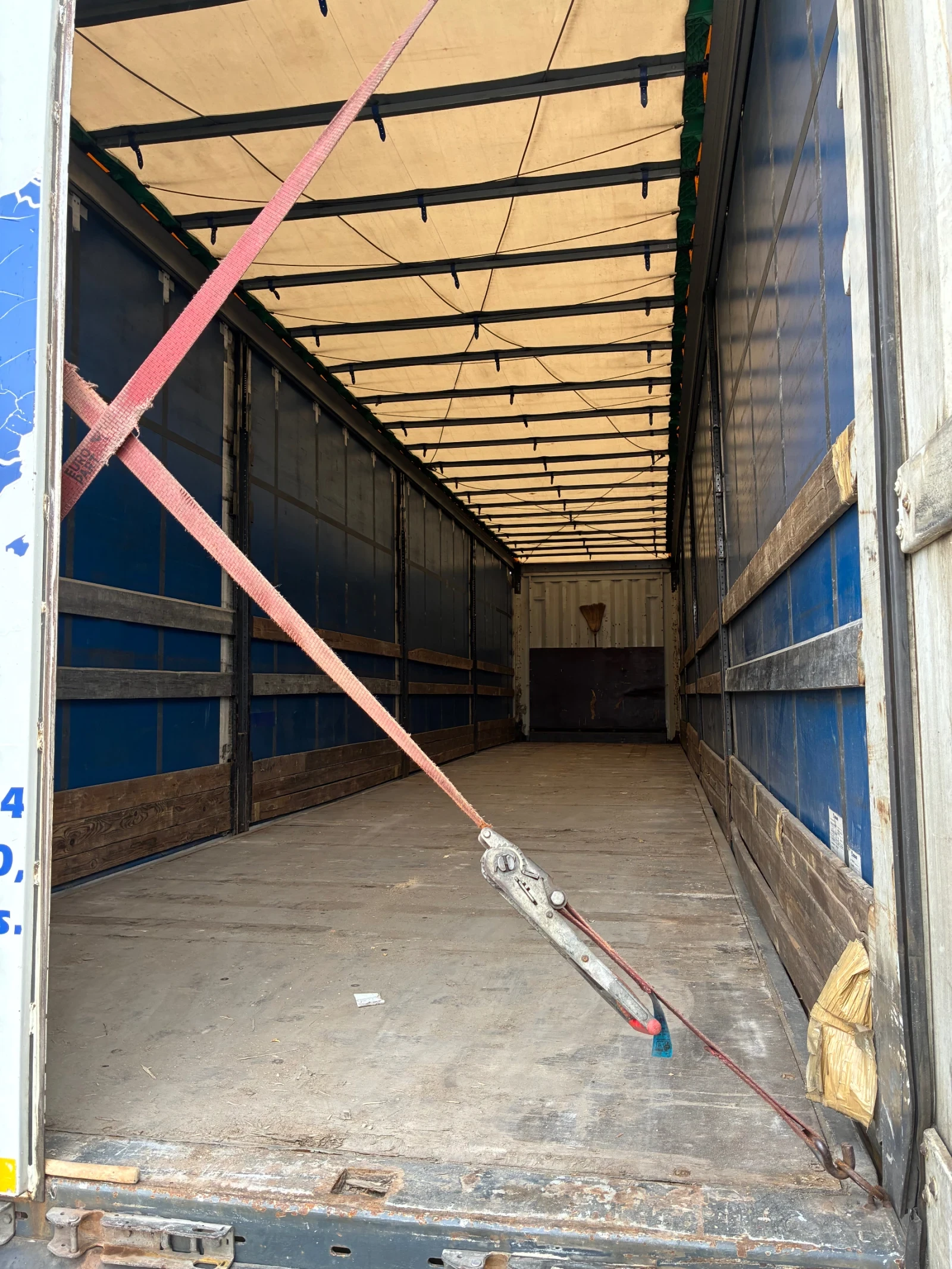 Полуремарке Krone, снимка 9 - Ремаркета - 54214485