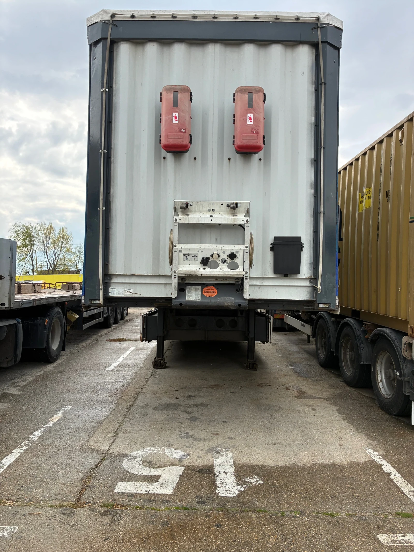 Полуремарке Krone, снимка 4 - Ремаркета - 54214485