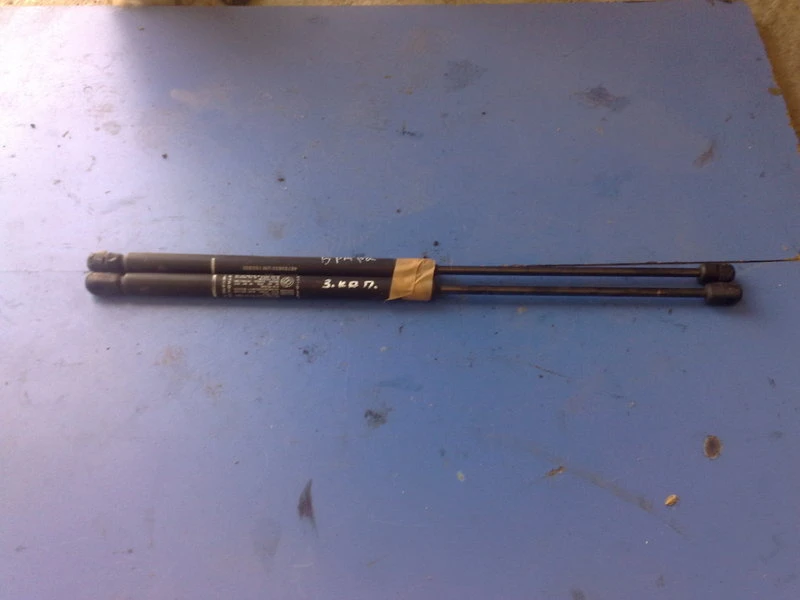 амортисьор заден капак за Фиат Брава 1.9JTD 99г. 