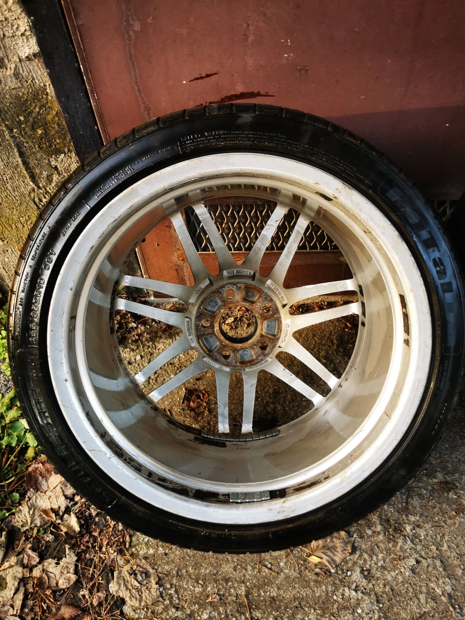    255/35R19  Audi | Mobile.bg   6