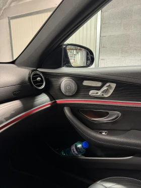 Mercedes-Benz E 200 EQ Boost 4MATIC AMG, снимка 12
