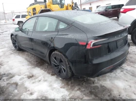 Tesla Model 3 Performance All-Wheel Drive, снимка 3