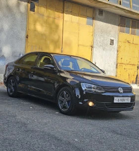VW Jetta 1.6TDI  Bluemotion Comfortable 2013 | Mobile.bg    5