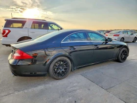 Mercedes-Benz CLS * CLS550 * CARFAX * БЕЗ ПЪРВОНАЧАЛНА ВНОСКА | Auto.bg — изображение 3