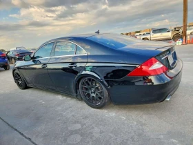 Mercedes-Benz CLS * CLS550 * CARFAX * БЕЗ ПЪРВОНАЧАЛНА ВНОСКА | Auto.bg — изображение 2