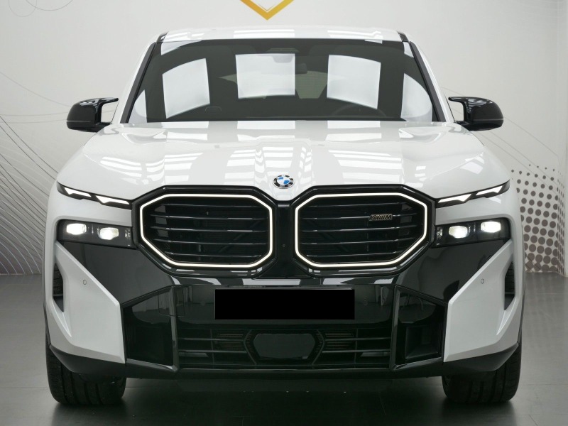 BMW XM PANO 360 HEADUP HK, снимка 2 - Автомобили и джипове - 44176516