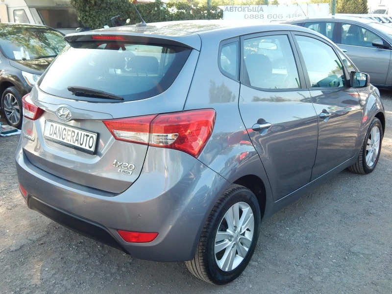 Hyundai Ix20 1.4CRDI* ПЕРФЕКТНА* , снимка 4 - Автомобили и джипове - 43727936