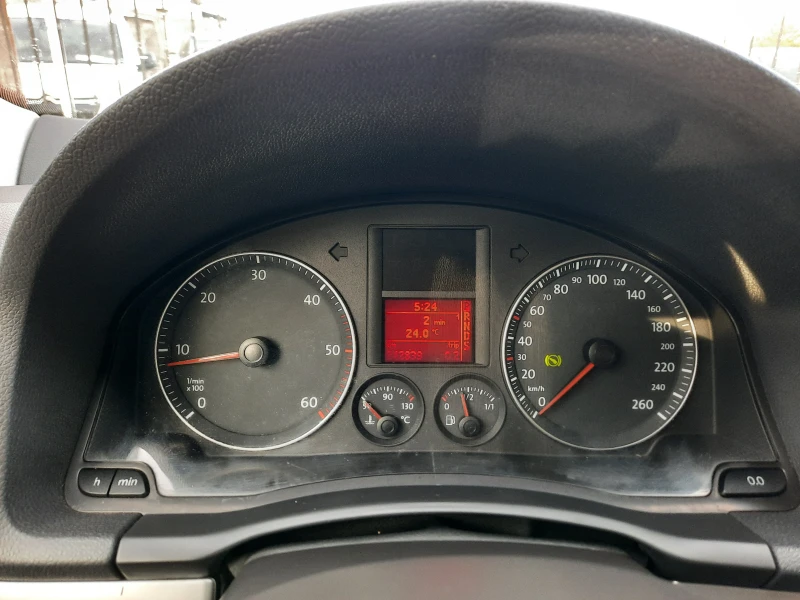 VW Golf 1.9TDI DSG, снимка 10 - Автомобили и джипове - 47517184