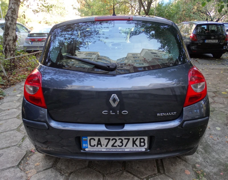 Renault Clio, снимка 4 - Автомобили и джипове - 47714499