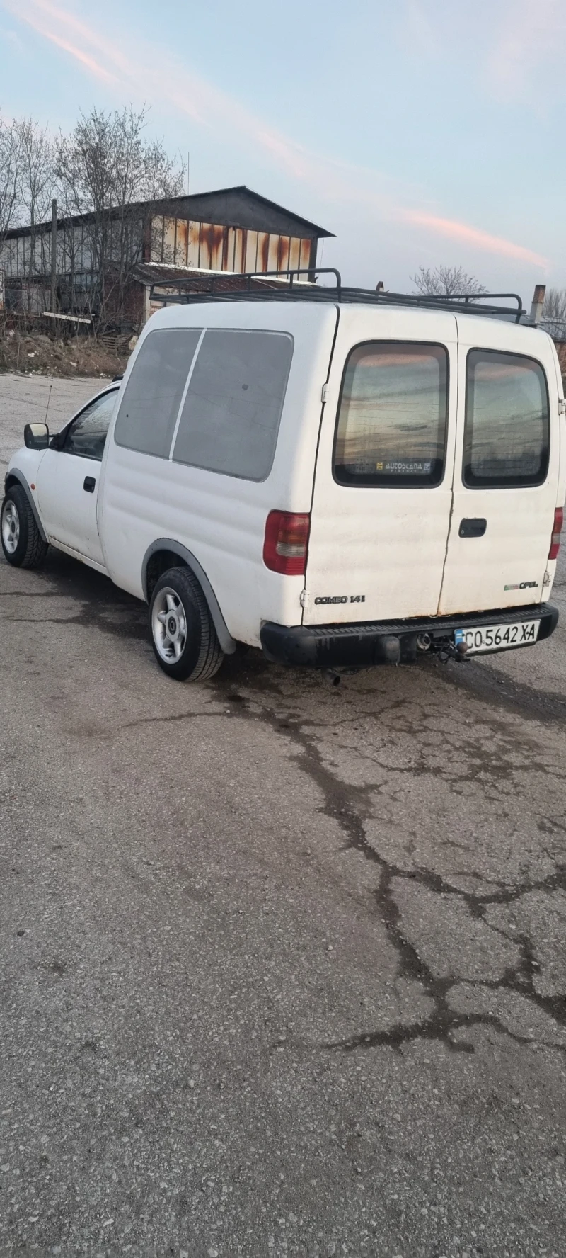 Opel Combo, снимка 5 - Автомобили и джипове - 49093484