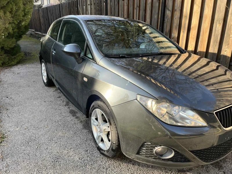 Seat Ibiza, снимка 3 - Автомобили и джипове - 49205703