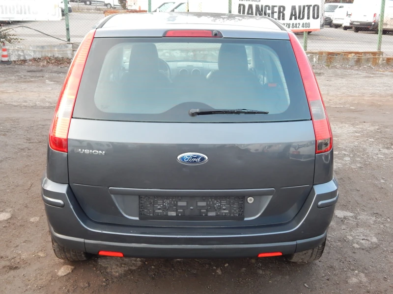 Ford Fusion 1.6i* ПЕРФЕКТНА* , снимка 5 - Автомобили и джипове - 49414689