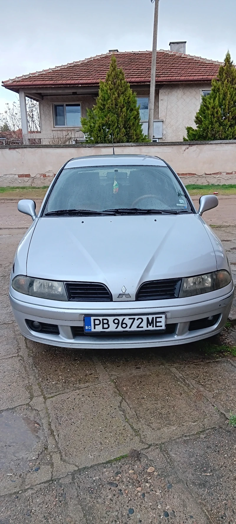 Mitsubishi Carisma, снимка 1 - Автомобили и джипове - 49538276