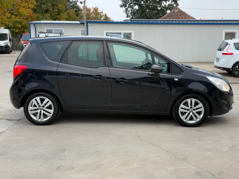 Opel Meriva, снимка 2 - Автомобили и джипове - 52085959