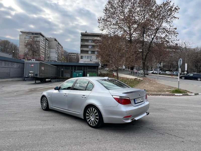 BMW 520 Газ бензин, снимка 7 - Автомобили и джипове - 52867103