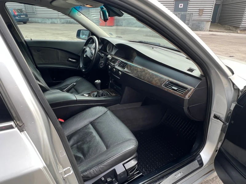 BMW 520 Газ бензин, снимка 11 - Автомобили и джипове - 52867103