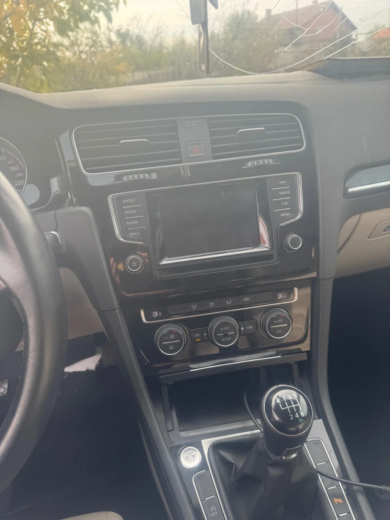 VW Golf 2.0/TDI/150, снимка 6 - Автомобили и джипове - 53462730