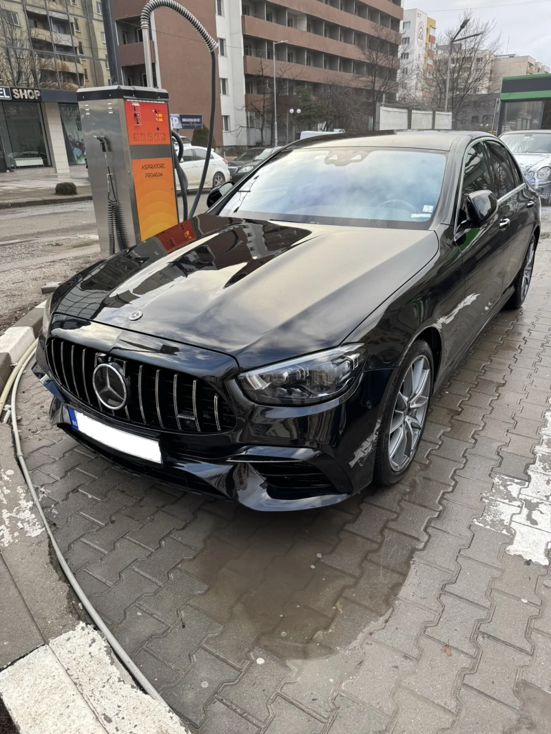 Mercedes-Benz E 200 EQ Boost 4MATIC AMG, снимка 16 - Автомобили и джипове - 53562733